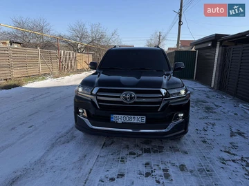 Авто Toyota Land Cruiser 2019 № 8398660