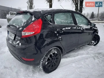 Авто Ford Fiesta 2011 № 8398689