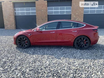 Авто Tesla Model 3 2020 № 8399559