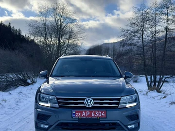 Авто Volkswagen Tiguan 2019 № 8399561