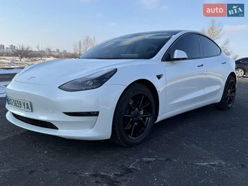 Авто Tesla Model 3 2022 № 8399589
