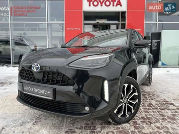 Авто Toyota Yaris 2023 № 8399684