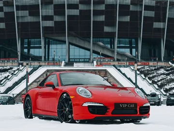 Авто Porsche 911 2012 № 8399776