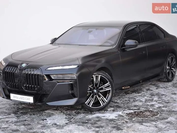 Авто BMW I7 2022 № 8399789