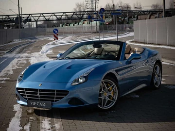 Авто Ferrari California T 2016 № 8399795