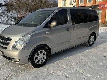 Авто Hyundai H-1 2012 № 8400085