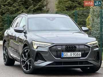 Авто Audi E-Tron 2021 № 8400209