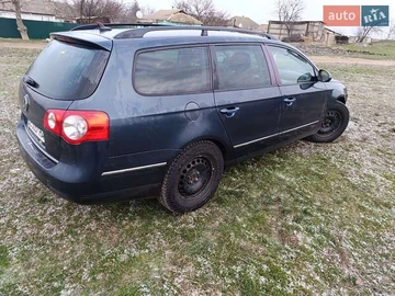 Авто Volkswagen Passat 2007 № 8400349