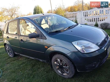 Авто Ford Fiesta 2003 № 8400537