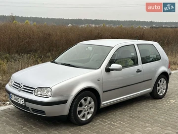 Авто Volkswagen Golf 2000 № 8400541