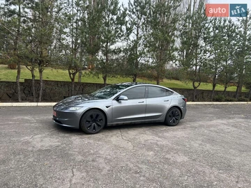 Авто Tesla Model 3 2024 № 8400692