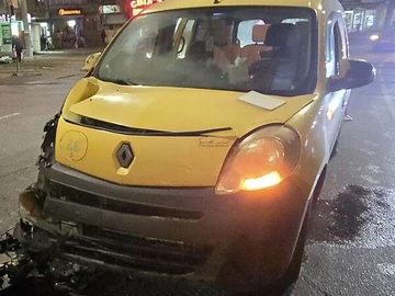 Авто Renault Kangoo 2013 № 8400706
