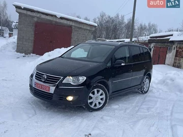 Авто Volkswagen Touran 2009 № 8400838