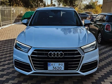 Авто Audi Q5 2018 № 8401047