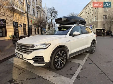 Авто Volkswagen Touareg 2020 № 8401056