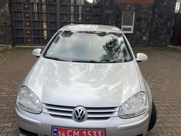 Авто Volkswagen Golf 2005 № 8401124