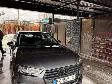 Авто Audi A4 2017 № 8401266