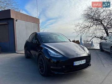 Авто Tesla Model Y 2022 № 8401283