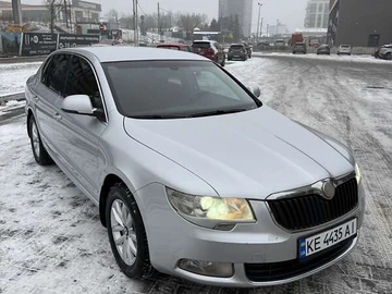 Авто Skoda Superb 2011 № 8401871