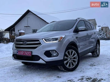 Авто Ford Escape 2018 № 8402007