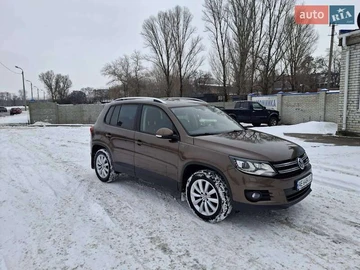 Авто Volkswagen Tiguan 2016 № 8402012