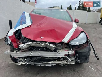 Авто Tesla Model Y 2023 № 8402032