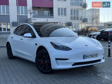 Авто Tesla Model 3 2023 № 8402098