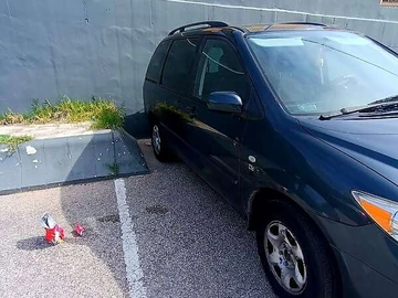 Авто Mazda Mpv 2004 № 8402210