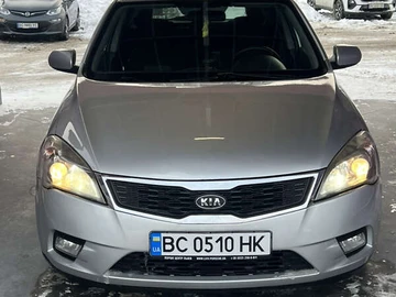 Авто KIA Ceed 2009 № 8402236