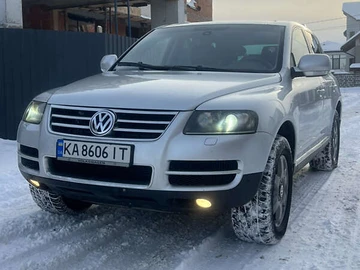 Авто Volkswagen Touareg 2005 № 8402262