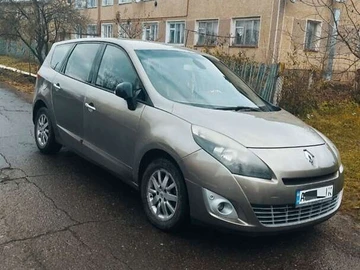 Авто Renault Grand Scenic 2011 № 8402271