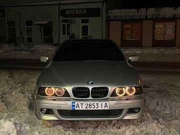 Авто BMW 5 Series 2001 № 8402277