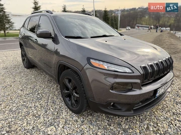 Авто Jeep Cherokee 2017 № 8402504