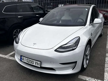 Авто Tesla Model 3 2019 № 8402510