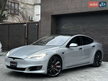 Авто Tesla Model S 2017 № 8402608