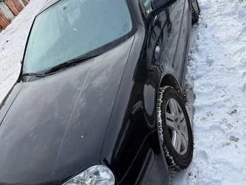 Авто Volkswagen Golf 2001 № 8402776