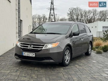 Авто Honda Odyssey 2013 № 8403005
