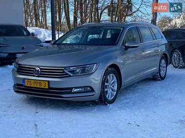 Авто Volkswagen Passat 2017 № 8403013