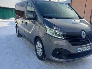 Авто Renault Trafic 2015 № 8403016