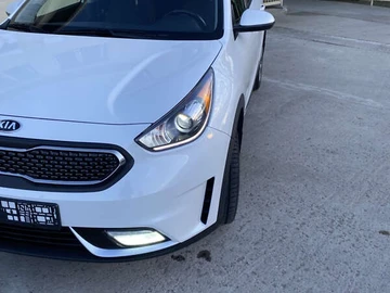 Авто KIA Niro 2019 № 8403073