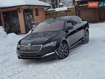 Авто Skoda Superb 2023 № 8403187