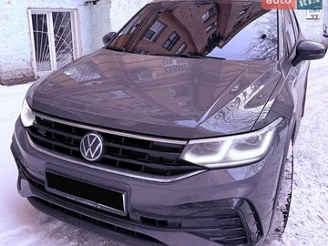 Авто Volkswagen Tiguan 2022 № 8403192