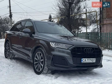 Авто Audi Q7 2021 № 8403214
