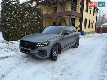 Авто Volkswagen Touareg 2021 № 8403215