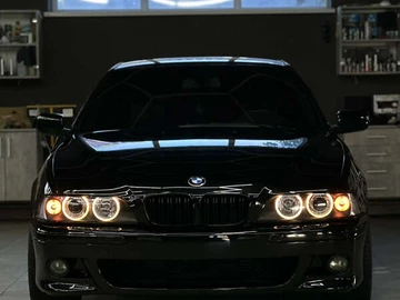 Авто BMW 5 Series 2002 № 8403368