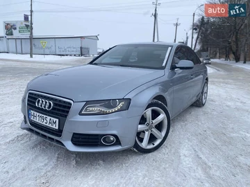 Авто Audi A4 2010 № 8403415