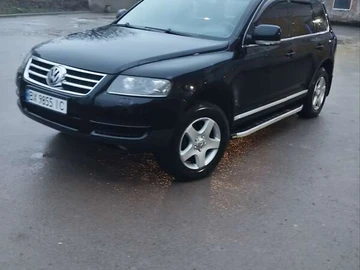 Авто Volkswagen Touareg 2005 № 8403419