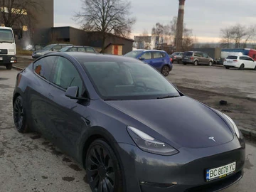 Авто Tesla Model Y 2022 № 8403467
