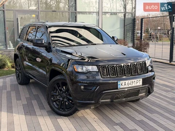 Авто Jeep Grand Cherokee 2018 № 8403468