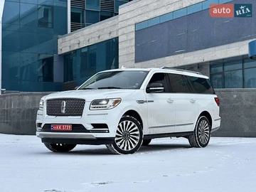 Авто Lincoln Navigator 2020 № 8403679